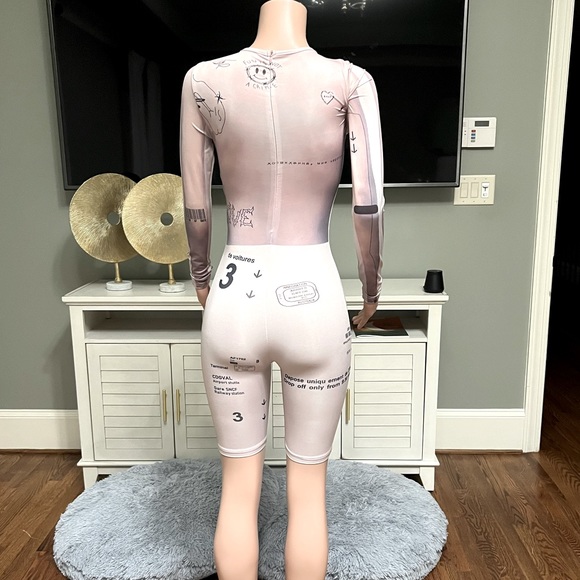 “Distraction” Spandex Jumpsuit. Size Sm. Great Stretch & Perfect Fit! Like New. - Picture 4 of 5